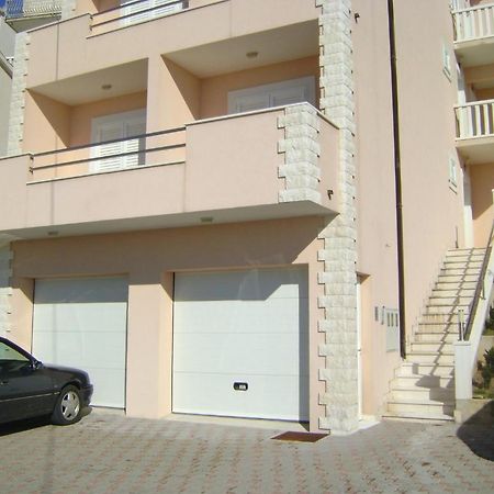 Apartments Maras Мимице Екстериор снимка