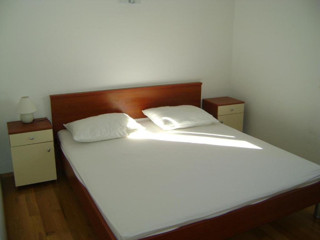 Apartments Maras Мимице Стая снимка